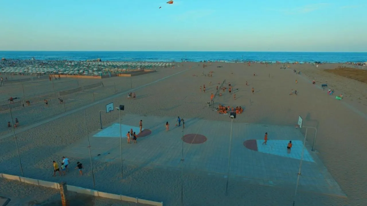 Apartment Buona Mobile Homes On Camping Mare E Pineta Lido di Spina
