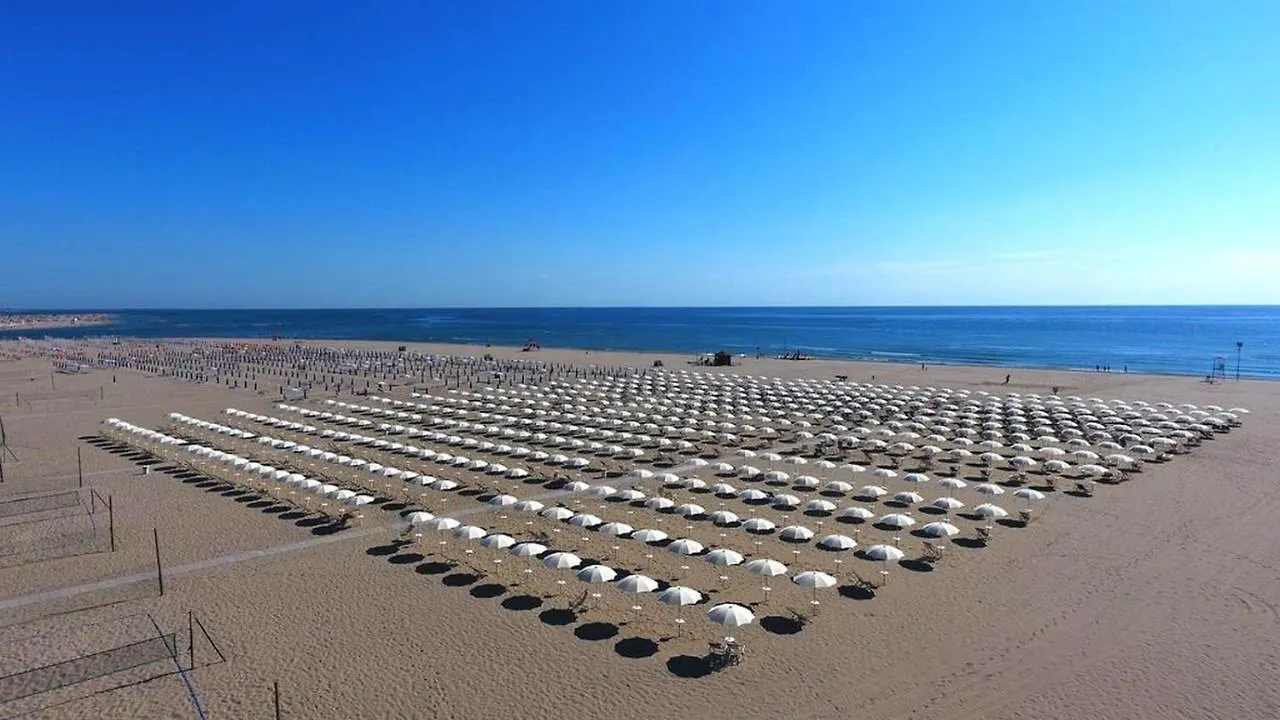 Apartment Buona Mobile Homes On Camping Mare E Pineta Lido di Spina