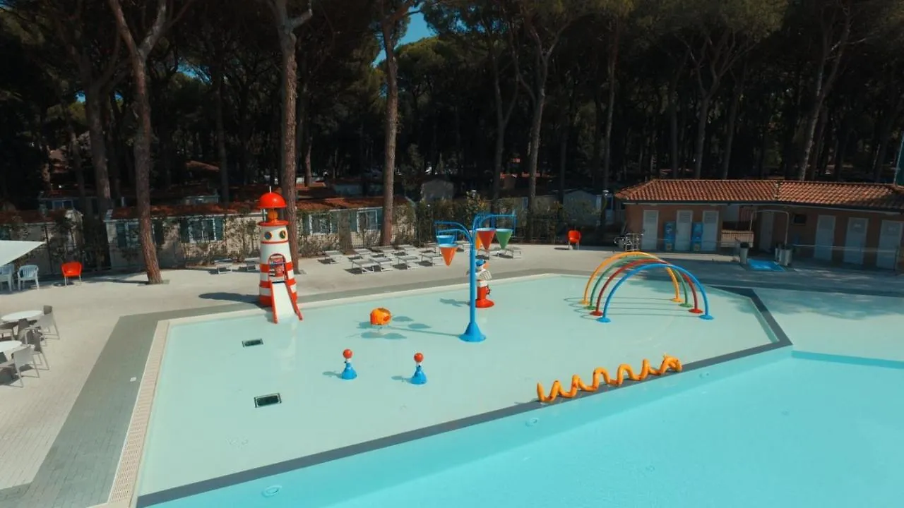 Buona Mobile Homes On Camping Mare E Pineta Lido di Spina Apartment